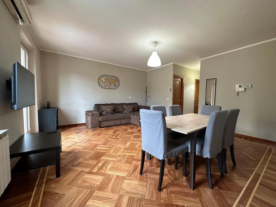 Nicola Apartment Лука Екстериор снимка